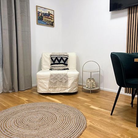 Jasminn Apartments Πράγα Εξωτερικό φωτογραφία
