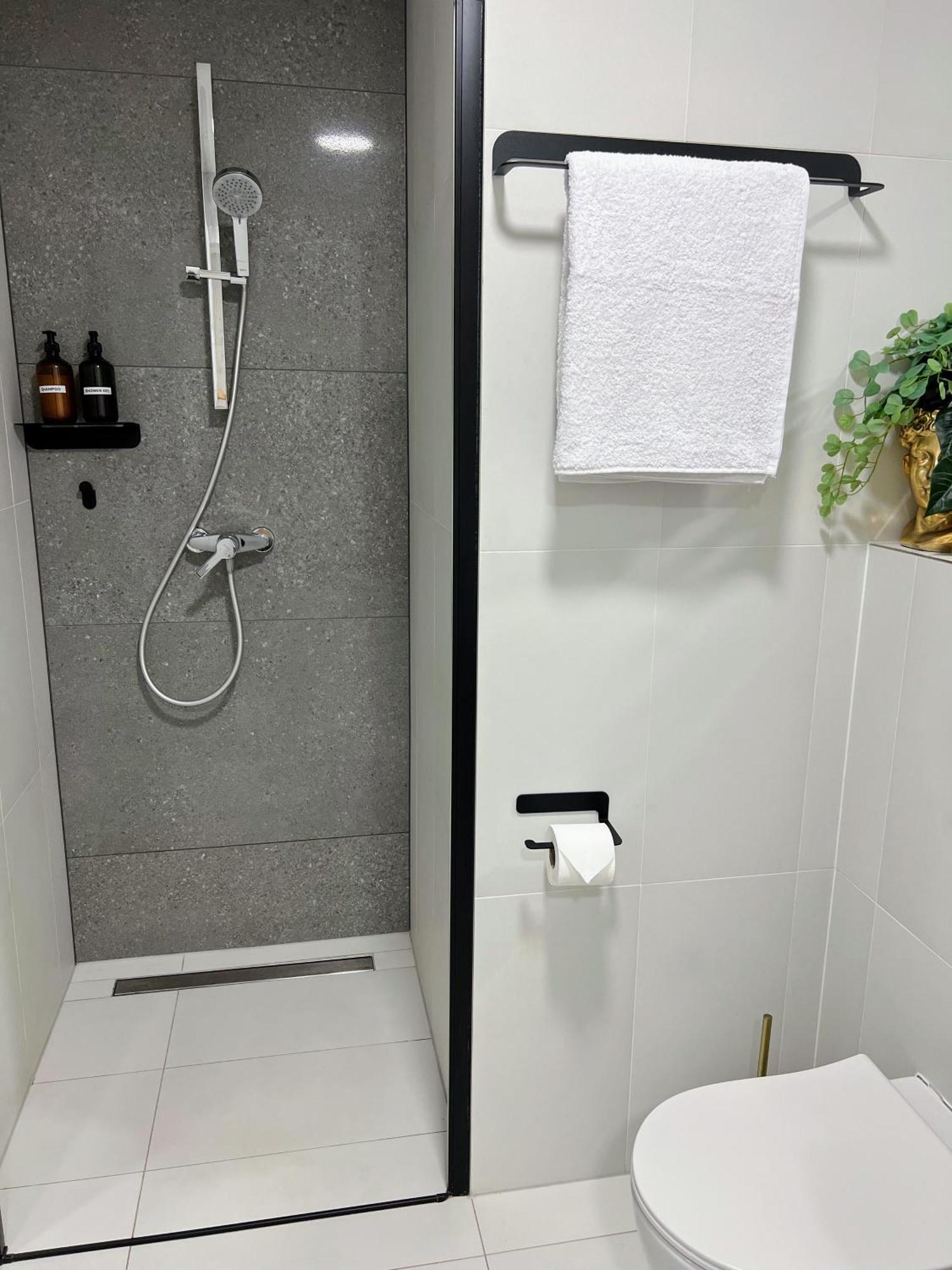Jasminn Apartments Πράγα Εξωτερικό φωτογραφία