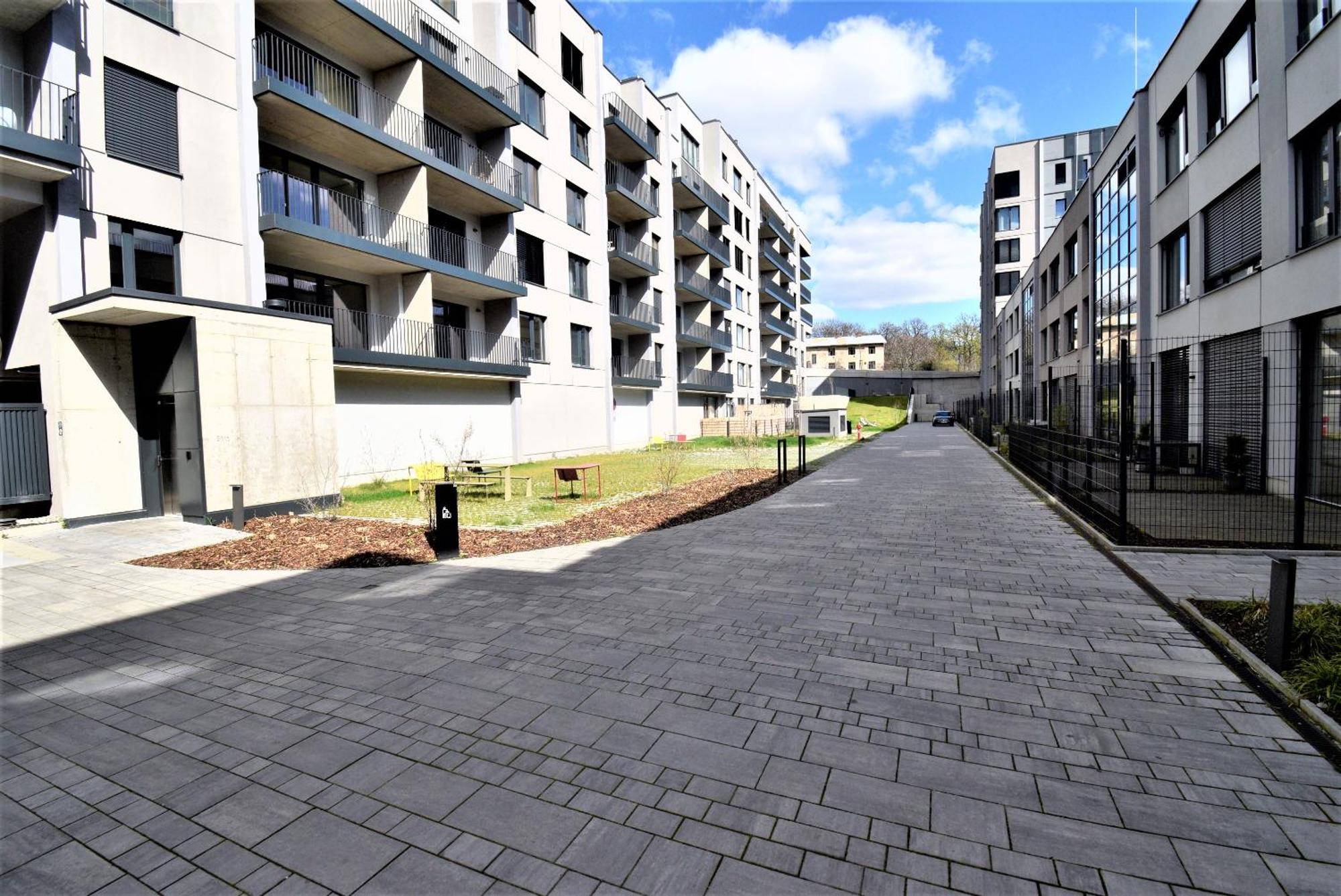 Jasminn Apartments Πράγα Εξωτερικό φωτογραφία